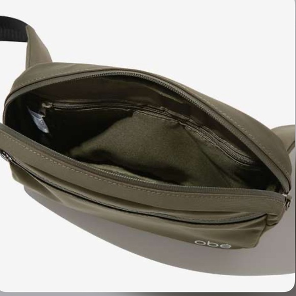 OBE’ Waist pack Bag - Picture 9 of 12